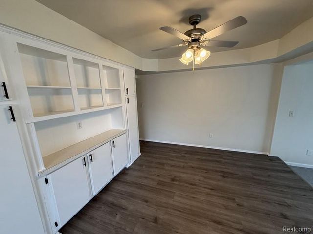34660 Macdonald Drive, Sterling Heights, MI 48310