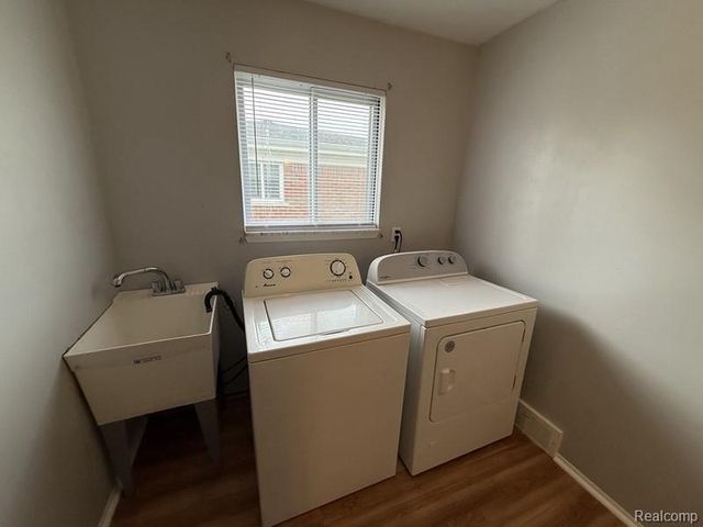 34660 Macdonald Drive, Sterling Heights, MI 48310