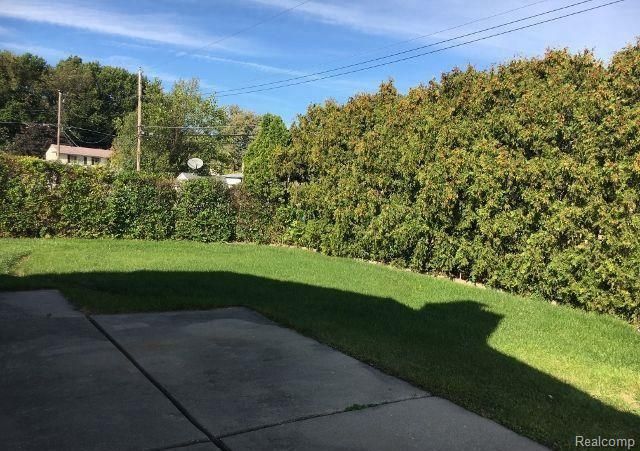 34660 Macdonald Drive, Sterling Heights, MI 48310