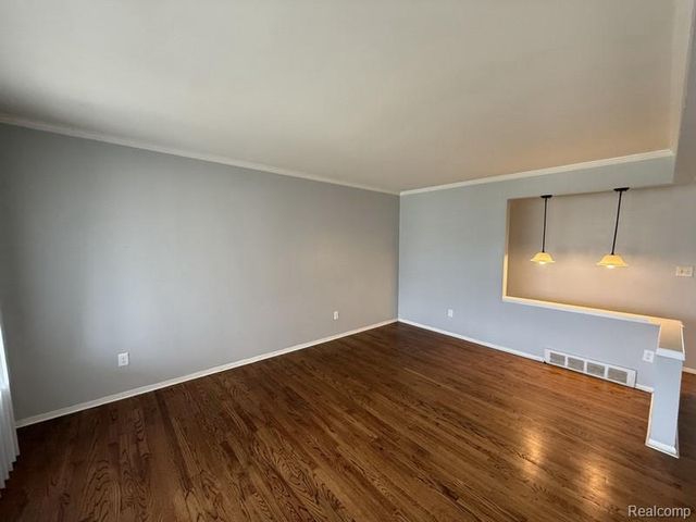 34660 Macdonald Drive, Sterling Heights, MI 48310