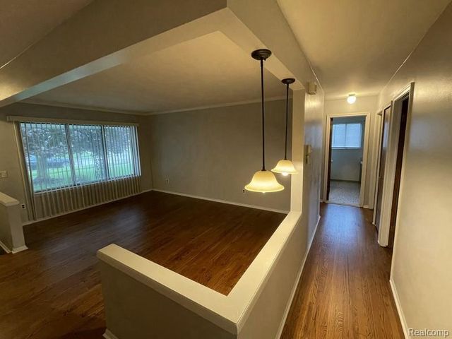 34660 Macdonald Drive, Sterling Heights, MI 48310
