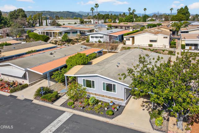 222 Calle Fronte 29, Camarillo, CA 93012
