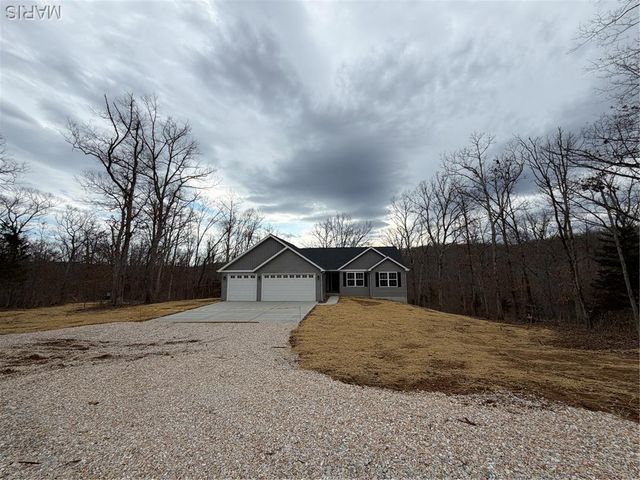 25584 Chaparral, Warrenton, MO 63383