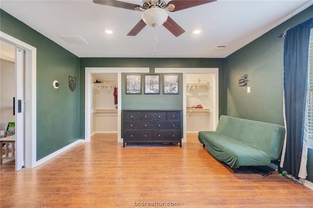 2912 Ascot Court, Bryan, TX 77808