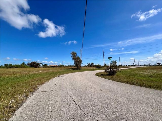 1430 NW 24th PL, Cape Coral, FL 33993