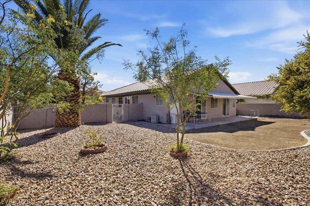 6700 Snake River Avenue, Las Vegas, NV 89130 — photo 2
