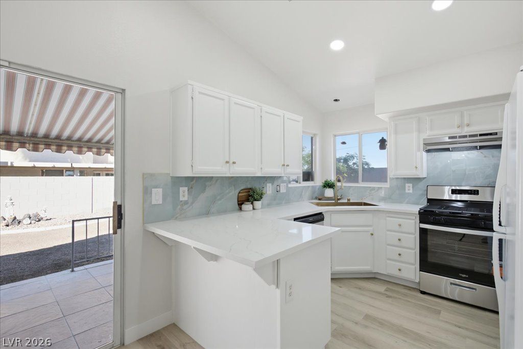 6700 Snake River Avenue, Las Vegas, NV 89130 — photo 5