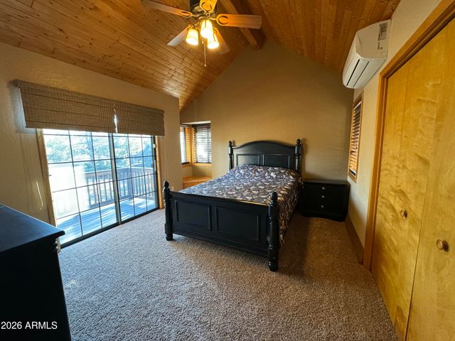 2740 Air Park Drive, Overgaard, AZ 85933