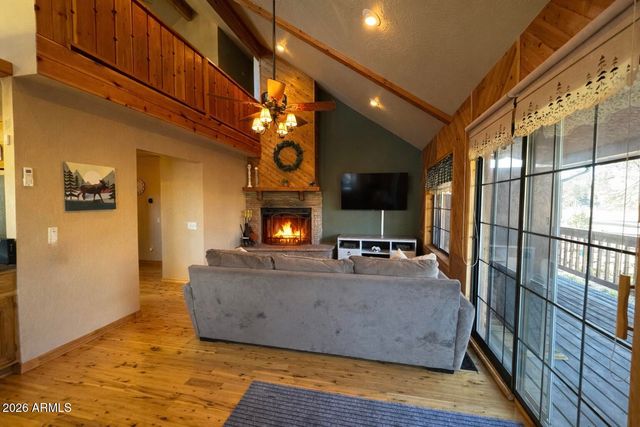 2740 Air Park Drive, Overgaard, AZ 85933