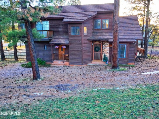 2740 Air Park Drive, Overgaard, AZ 85933