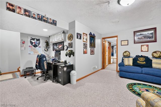 4860 Meadow Lark Drive, Lorain, OH 44053