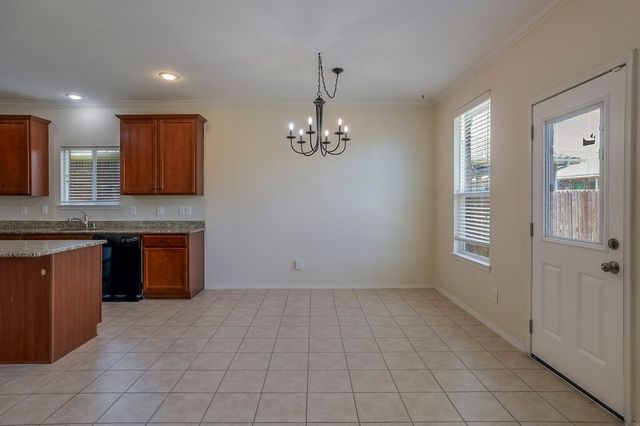 807 Bastrop Drive, Arlington, TX 76002