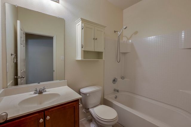 807 Bastrop Drive, Arlington, TX 76002