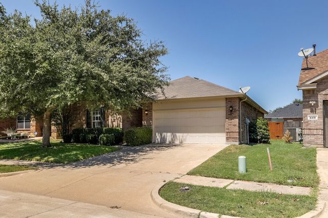807 Bastrop Drive, Arlington, TX 76002