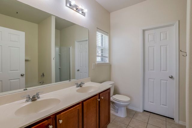 807 Bastrop Drive, Arlington, TX 76002