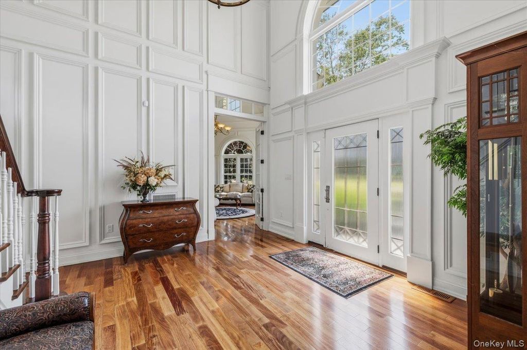 7 The Keel, East Islip, NY 11730 — photo 5
