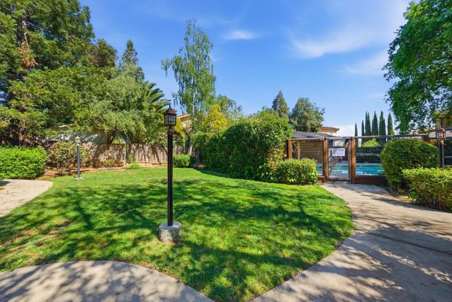 22475 Mcclellan Road, Cupertino, CA 95014
