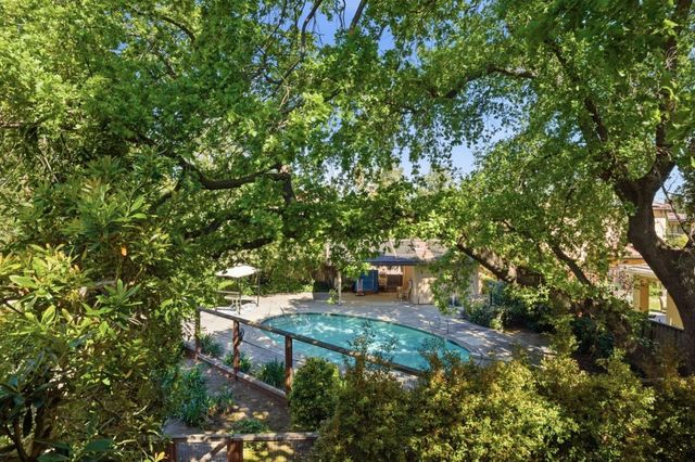 22475 Mcclellan Road, Cupertino, CA 95014