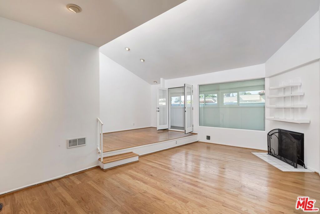 951 16th Street 3, Santa Monica, CA 90403 — photo 3