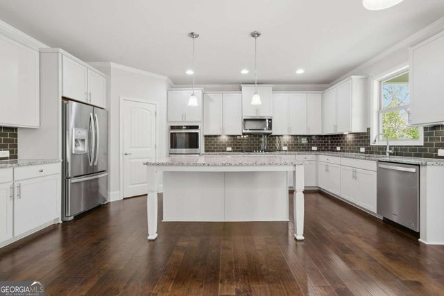 3208 Garden Hill Lane, Douglasville, GA 30135