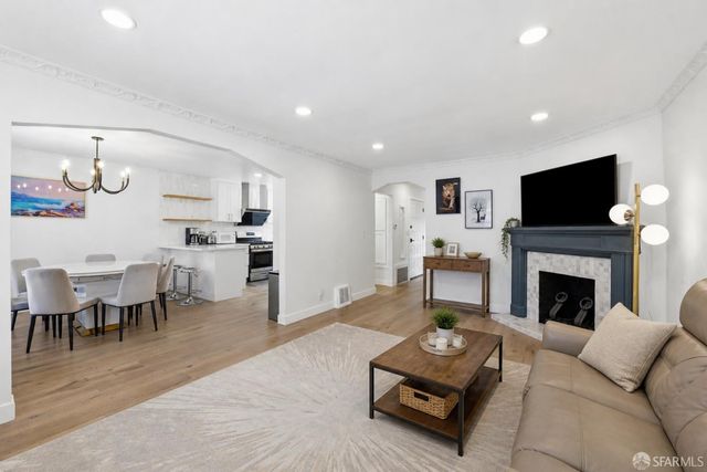 150 dartmouth Street, San Francisco, CA 94134