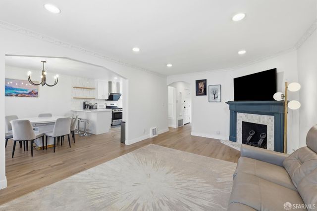 150 dartmouth Street, San Francisco, CA 94134