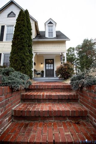 401 Second Ave, Farmville, VA 23901