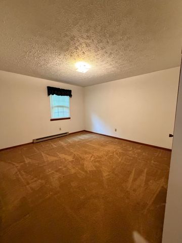60 Grover Whitehead Road, Whitley City, KY 42653
