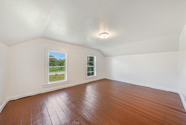N5579 COUNTY ROAD O, Manawa, WI 54949