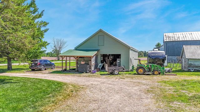 N5579 COUNTY ROAD O, Manawa, WI 54949