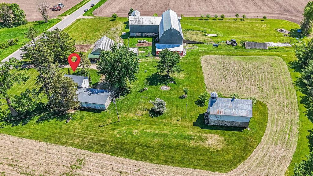 N5579 COUNTY ROAD O, Manawa, WI 54949