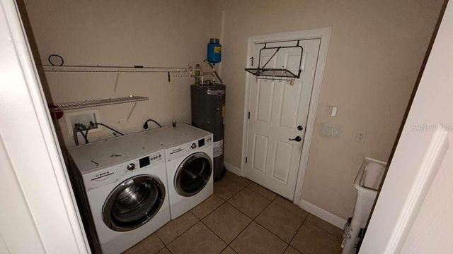 7181 REGINA WAY, Orlando, FL 32819