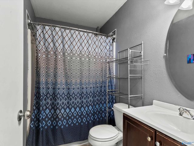 153 Jesse Layne Drive, Harvest, AL 35749