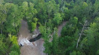 1324 County Road 4710, Kennard, TX 75847