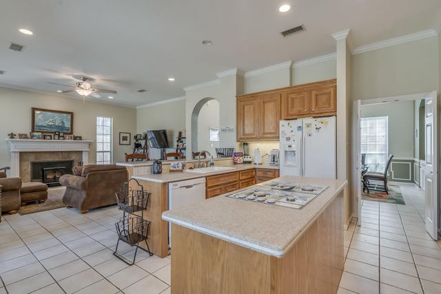 2500 Centerline Road, Conroe, TX 77384