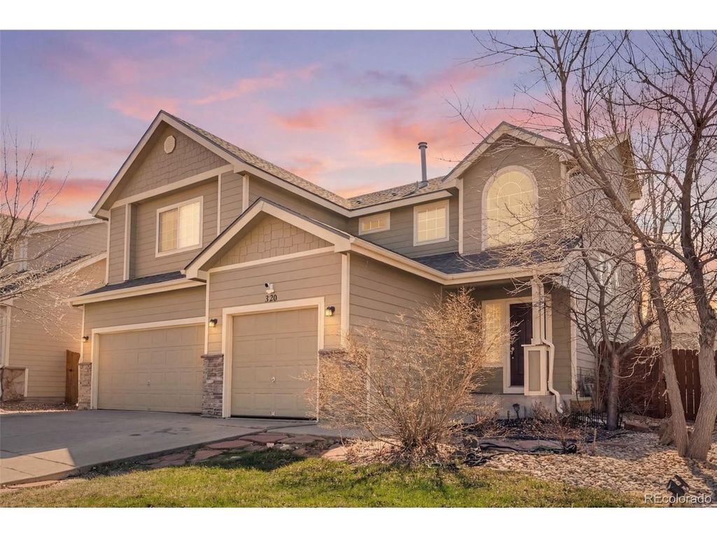 320 Short Dr, Dacono, CO 80514