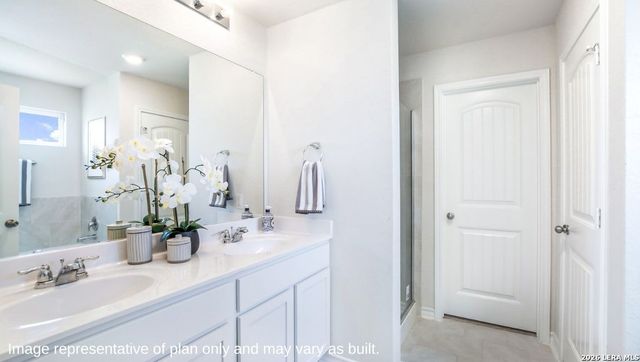 532 Avalon Banks, Cibolo, TX 78108