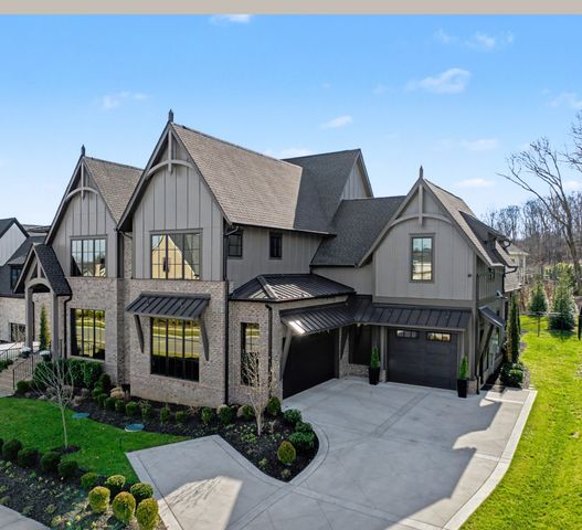 8064 Heirloom Blvd, College Grove, TN 37046