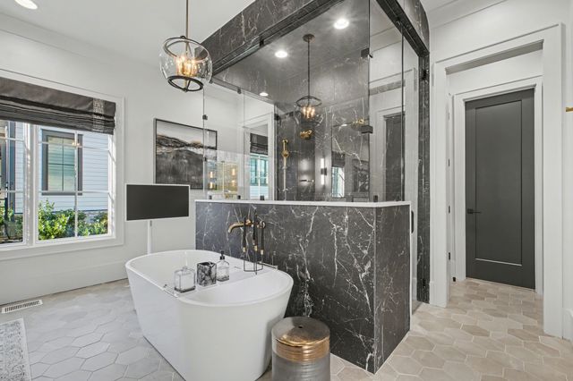 8064 Heirloom Blvd, College Grove, TN 37046