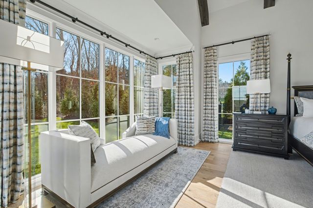 8064 Heirloom Blvd, College Grove, TN 37046