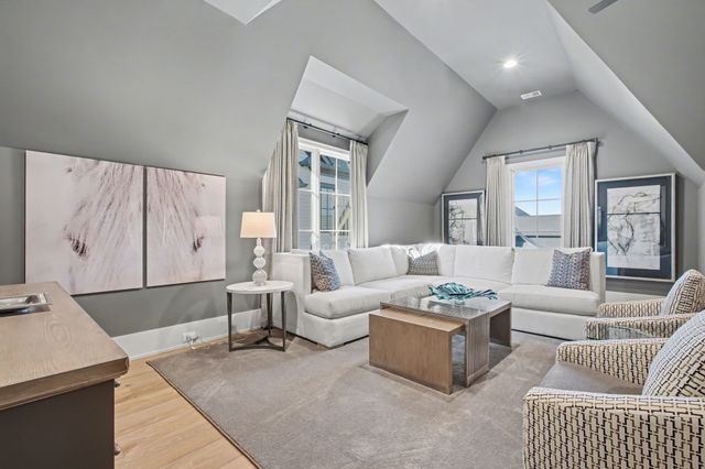 8064 Heirloom Blvd, College Grove, TN 37046