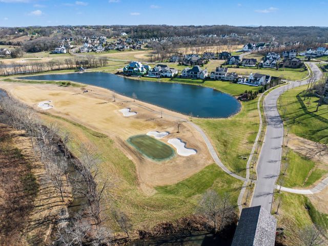 8064 Heirloom Blvd, College Grove, TN 37046