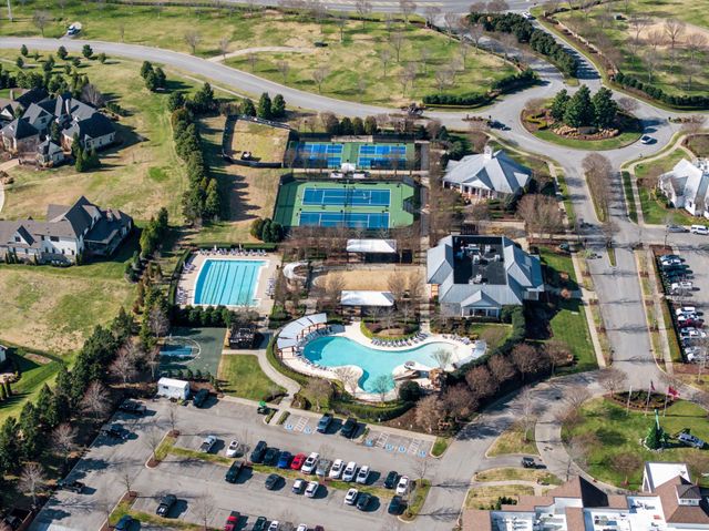 8064 Heirloom Blvd, College Grove, TN 37046