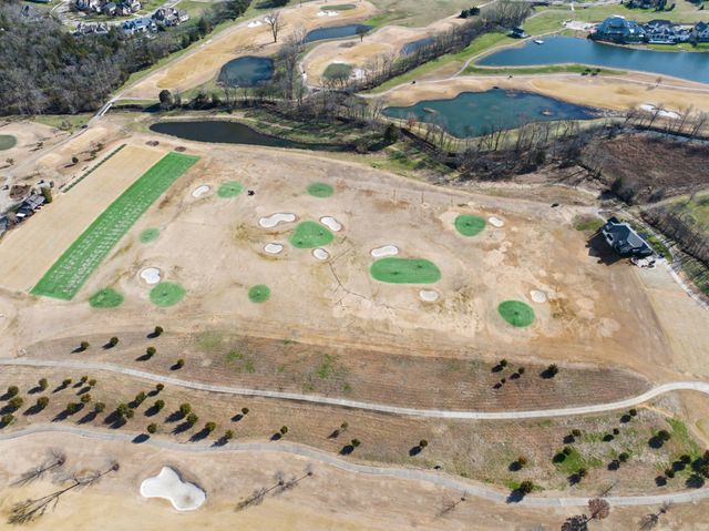 8064 Heirloom Blvd, College Grove, TN 37046