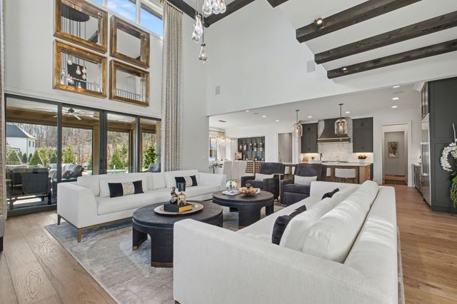 8064 Heirloom Blvd, College Grove, TN 37046