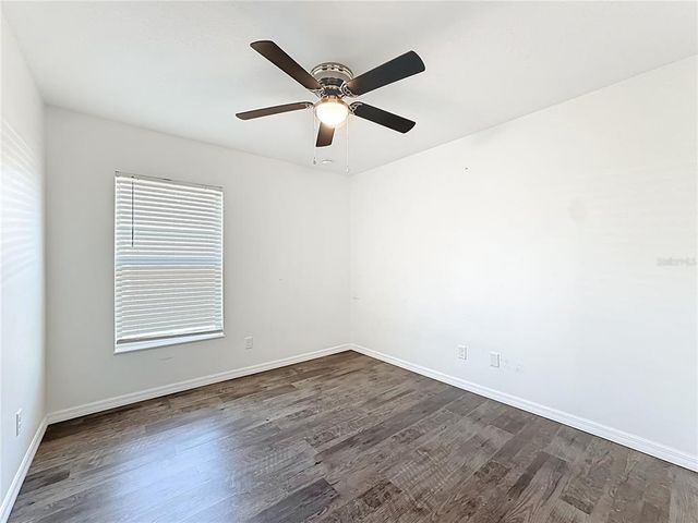 1006 DORA AVENUE, Tavares, FL 32778