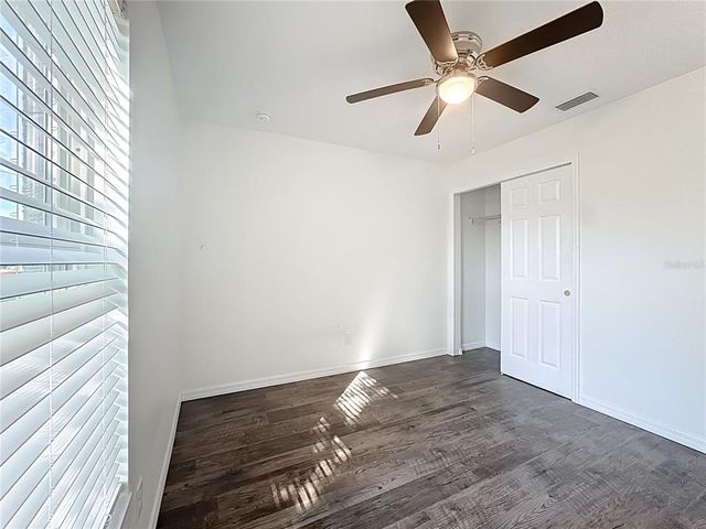 1006 DORA AVENUE, Tavares, FL 32778
