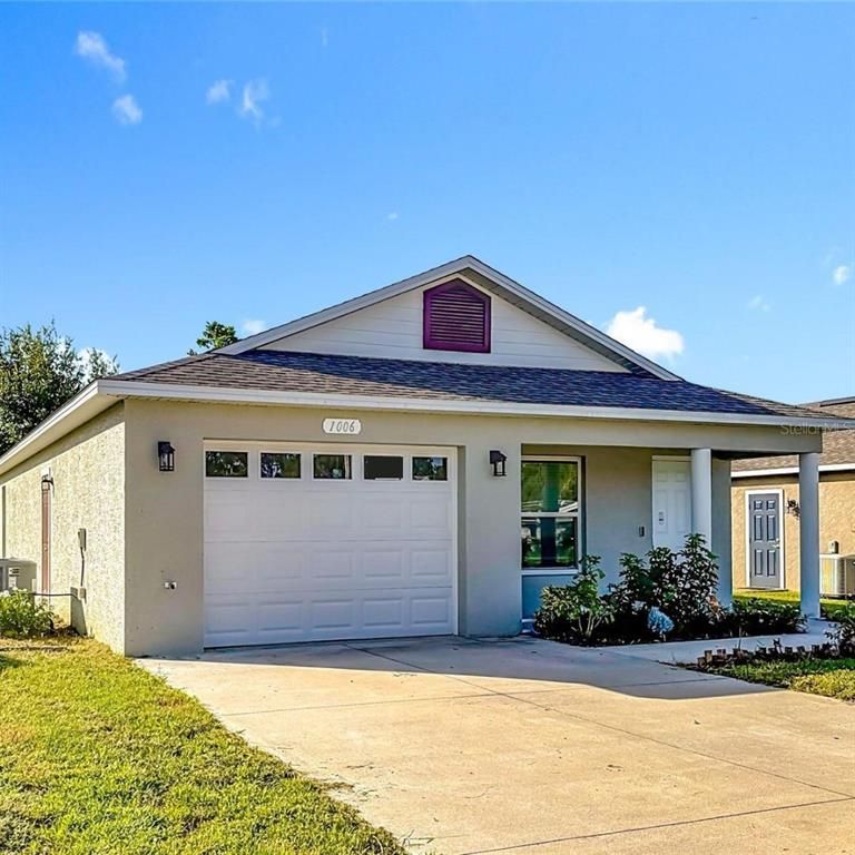 1006 DORA AVENUE, Tavares, FL 32778