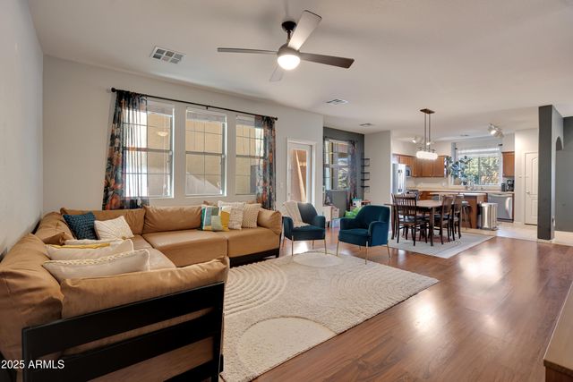 4927 W ESCUDA Drive, Glendale, AZ 85308