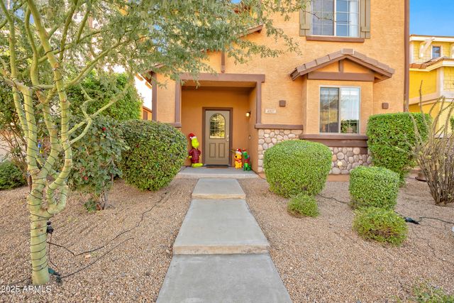 4927 W ESCUDA Drive, Glendale, AZ 85308